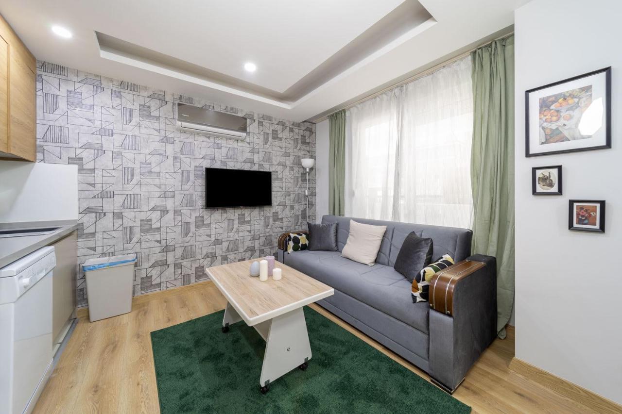 Modern And Cozy Apartment With Central Location And Balcony In Muratpasa, Antalia Esterno foto